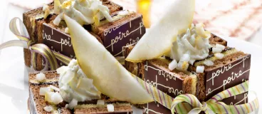Mini charlotte de Napolitain® Poire à la mousse chocolat blanc