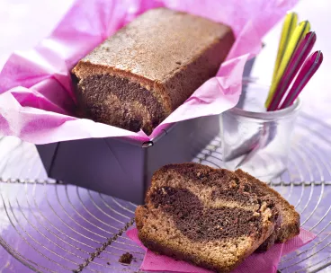 Gâteau marbré pralinoise et chocolat Poulain Dessert®
