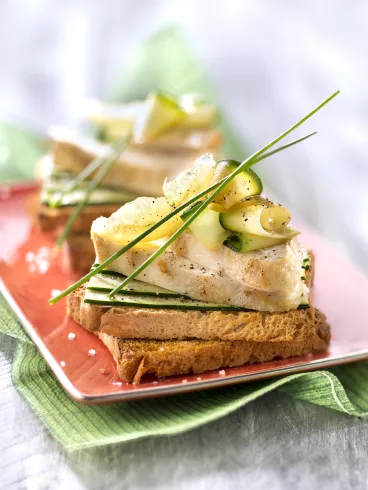 Tartine de poulet au citron confit avec Heudebert®