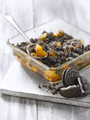 Crumble aux pommes et aux Oreo®