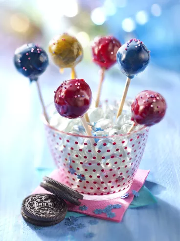 Bouchées colorées aux Oreo®