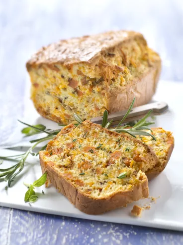 Cake aux patates douces et à la mimolette avec Maïzena®