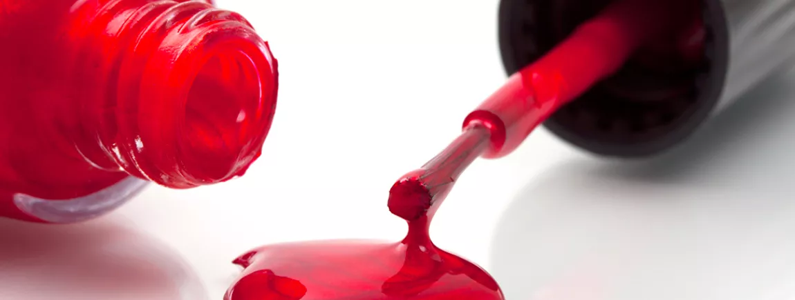 Tache de vernis à ongles vernis à ongles