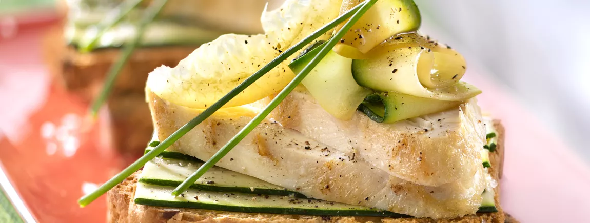 Tartine de poulet au citron confit avec Heudebert® Tartine de poulet au citron confit avec Heudebert®