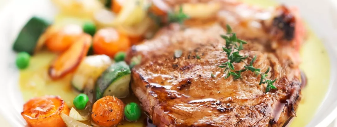 Côte de veau et ses légumes au balsamique avec Maille® Côte de veau et ses légumes au balsamique avec Maille®