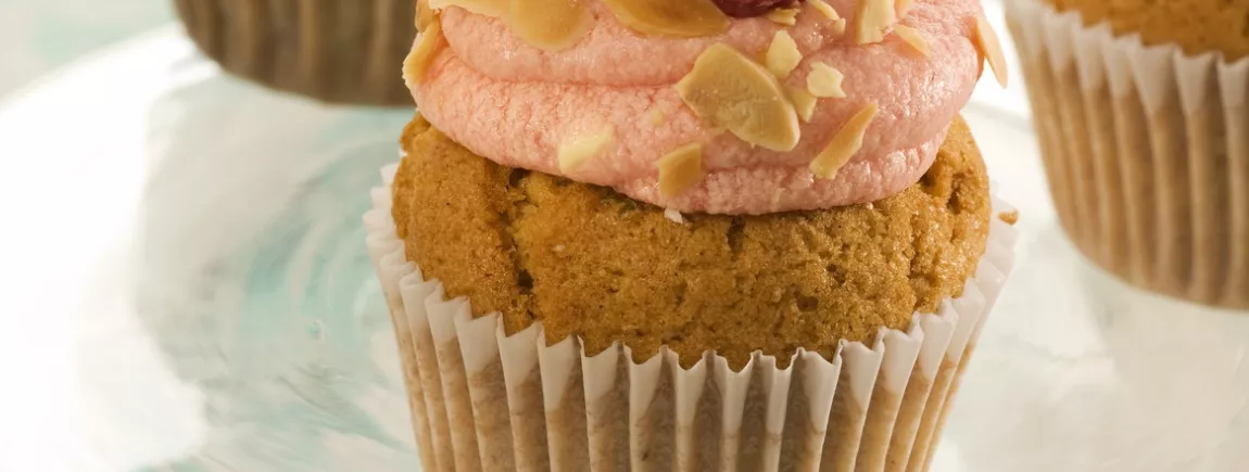 Cupcakes à la framboise et au citron avec Krema ® Cupcakes à la framboise et au citron avec Krema®