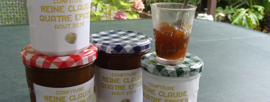 CONFITURE DE REINE-CLAUDE AUX QUATRE EPICES CONFITURE DE REINE-CLAUDE AUX QUATRE EPICES